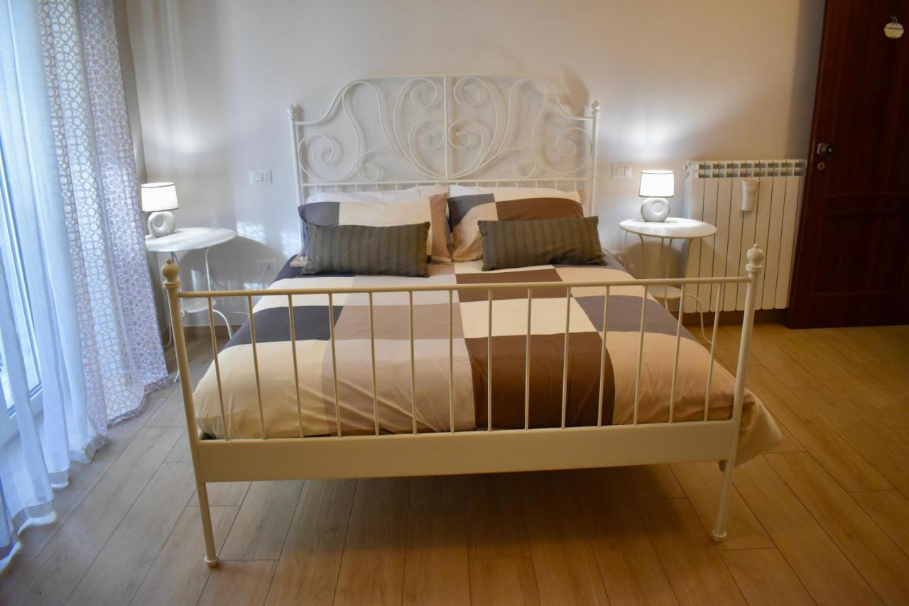 Dimora Normanna Bed and Breakfast Aversa Exteriör bild