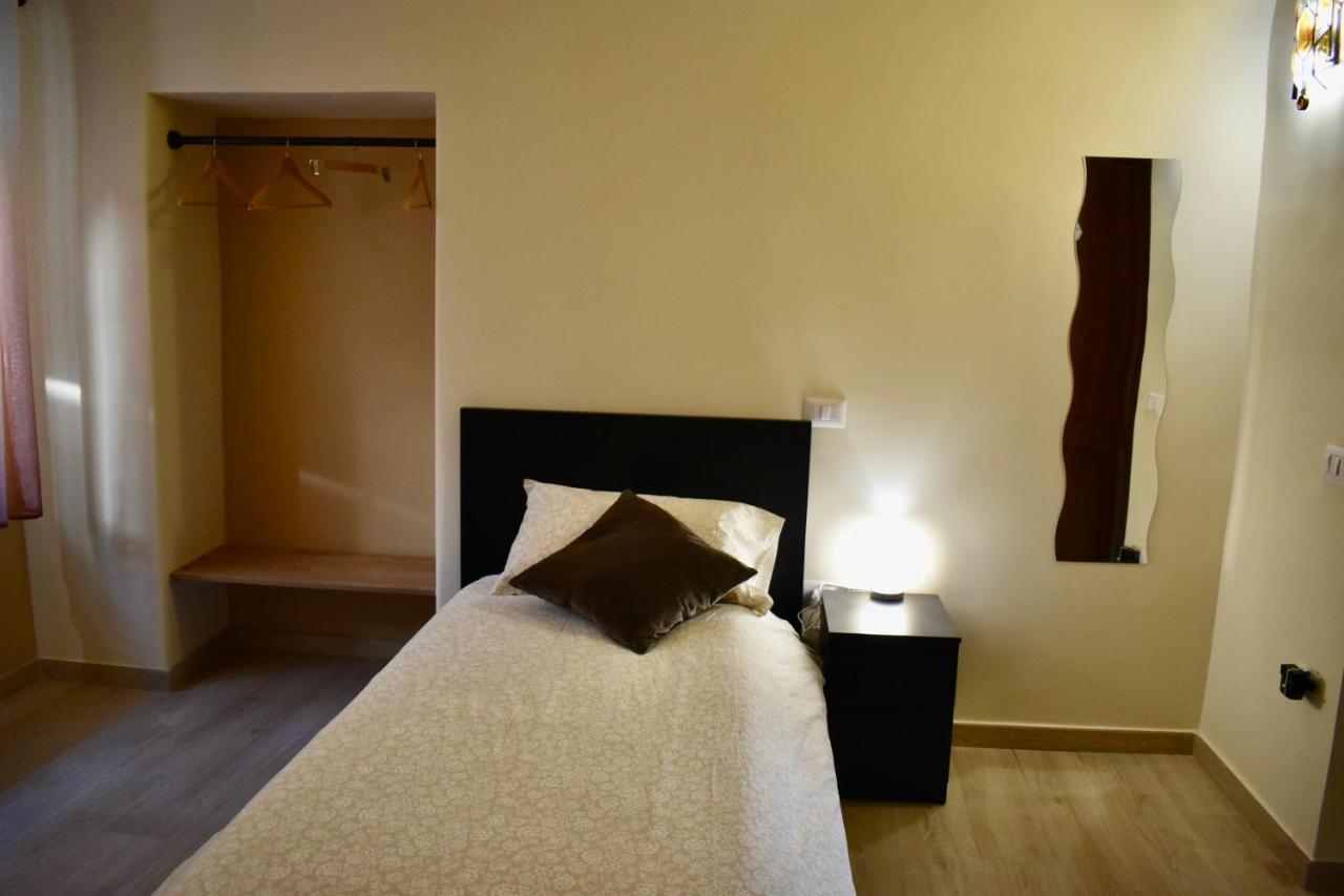 Dimora Normanna Bed and Breakfast Aversa Exteriör bild