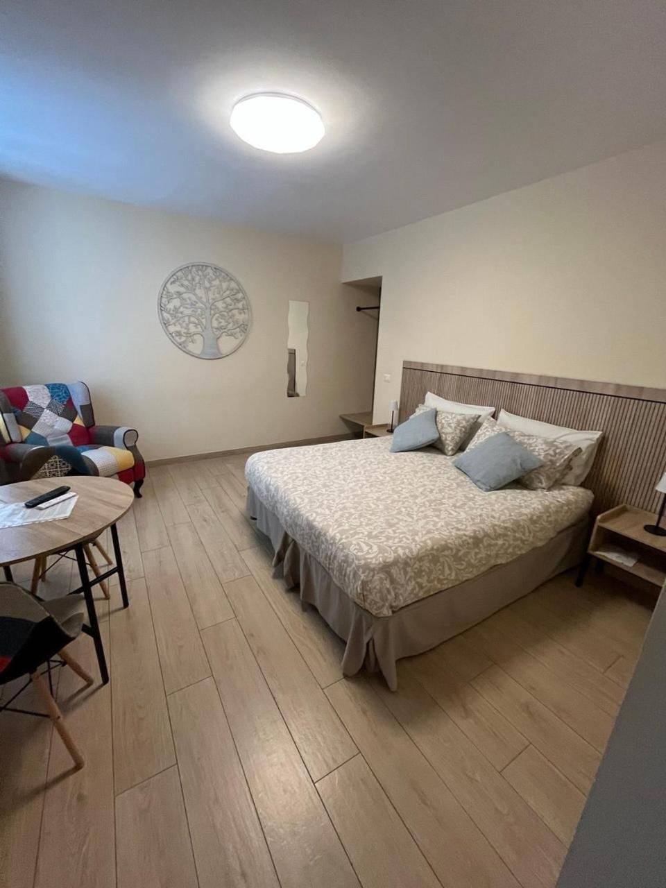 Dimora Normanna Bed and Breakfast Aversa Exteriör bild